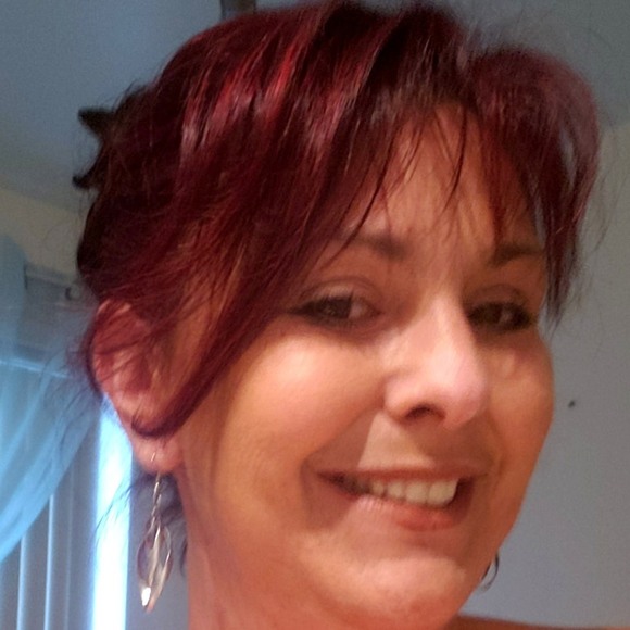 Meet the Posher Other - Meet your Posher, Katia